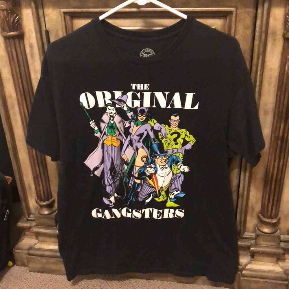 DC COMICS BATMAN SHORT SLEEVED TEE SHIRT